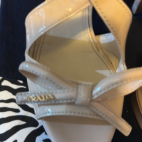 Prada ❤️ Strappy Sandals~4.5” Heels. Beige Patent leather ~Size 8.5 Pre❤️Loved. - Picture 4 of 6